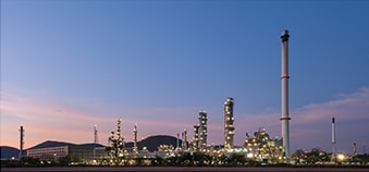 oil and gas refinery